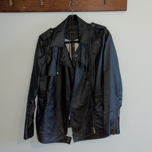 Coated Linen (faux leather) Moto Jacket - Picture 2 of 3